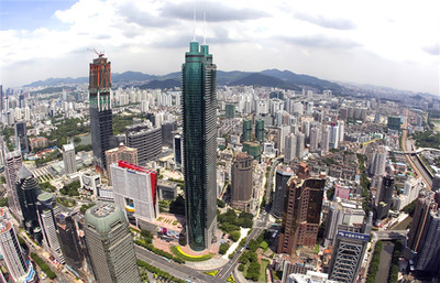 【皇家加勒比郵輪】--“海洋航行者號(hào)” 香港、廈門、日本沖繩、香港7天(茂名始發(fā),深圳住一晚)