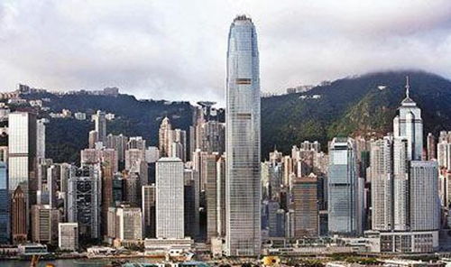 文物守護(hù)者與商業(yè)巨擘 一位香港隱形富豪的雙面人生